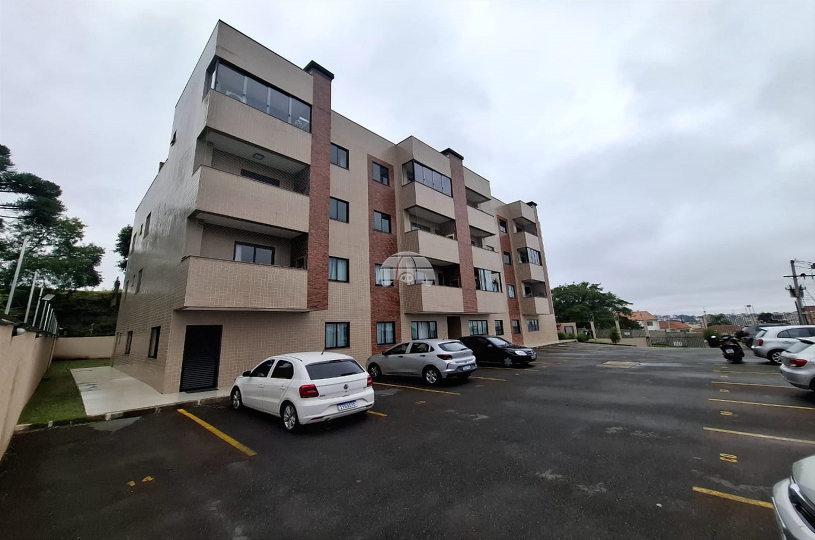Apartamento para alugar em Jardim Magnópolis, Colombo — Portal Chave Fácil