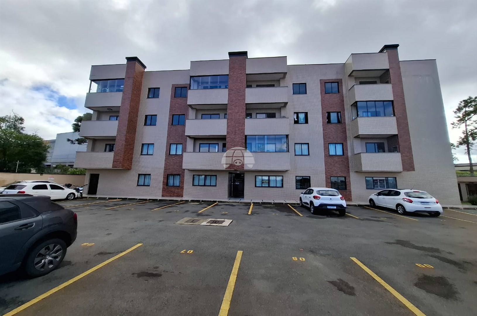 Apartamento para alugar em Jardim Magnópolis, Colombo — Portal Chave Fácil
