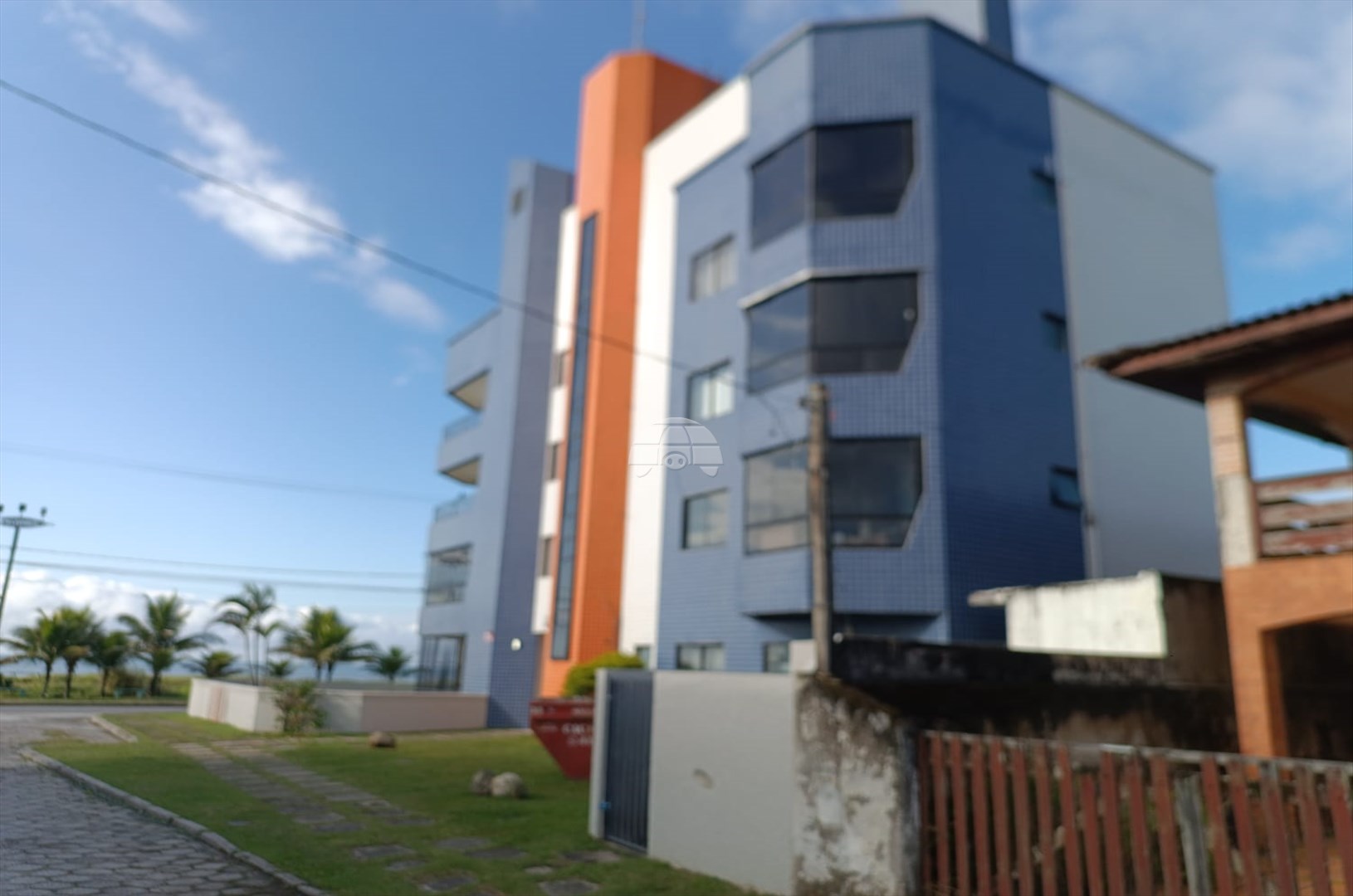 Apartamento à venda em Balneário Caravelas, Matinhos — Portal Chave Fácil