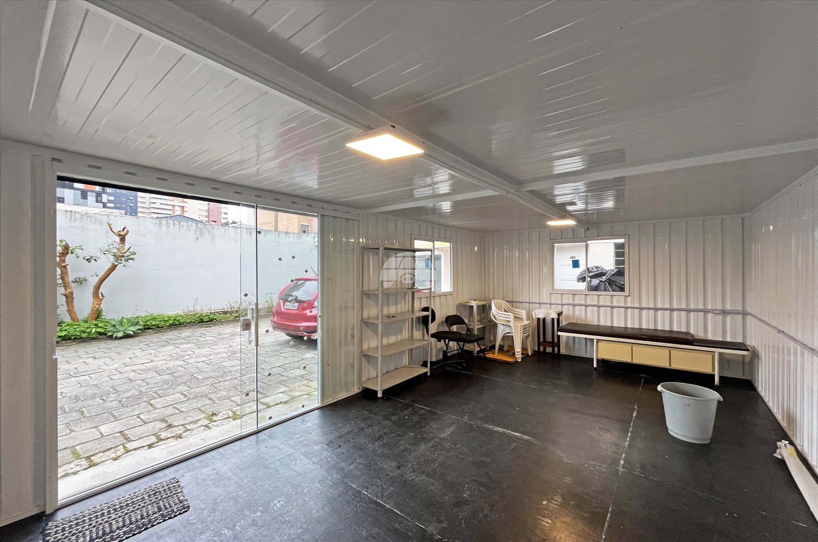 Sala/Conjunto Comercial para alugar em Água Verde, Curitiba — Portal Chave Fácil