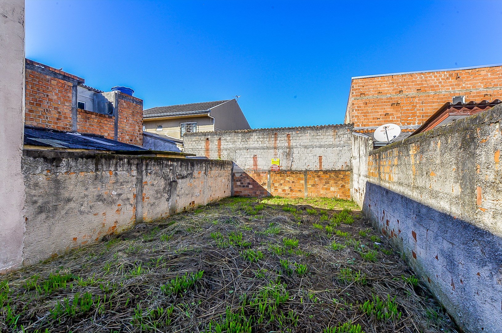 Terreno/Área à venda em Xaxim, Curitiba — Portal Chave Fácil