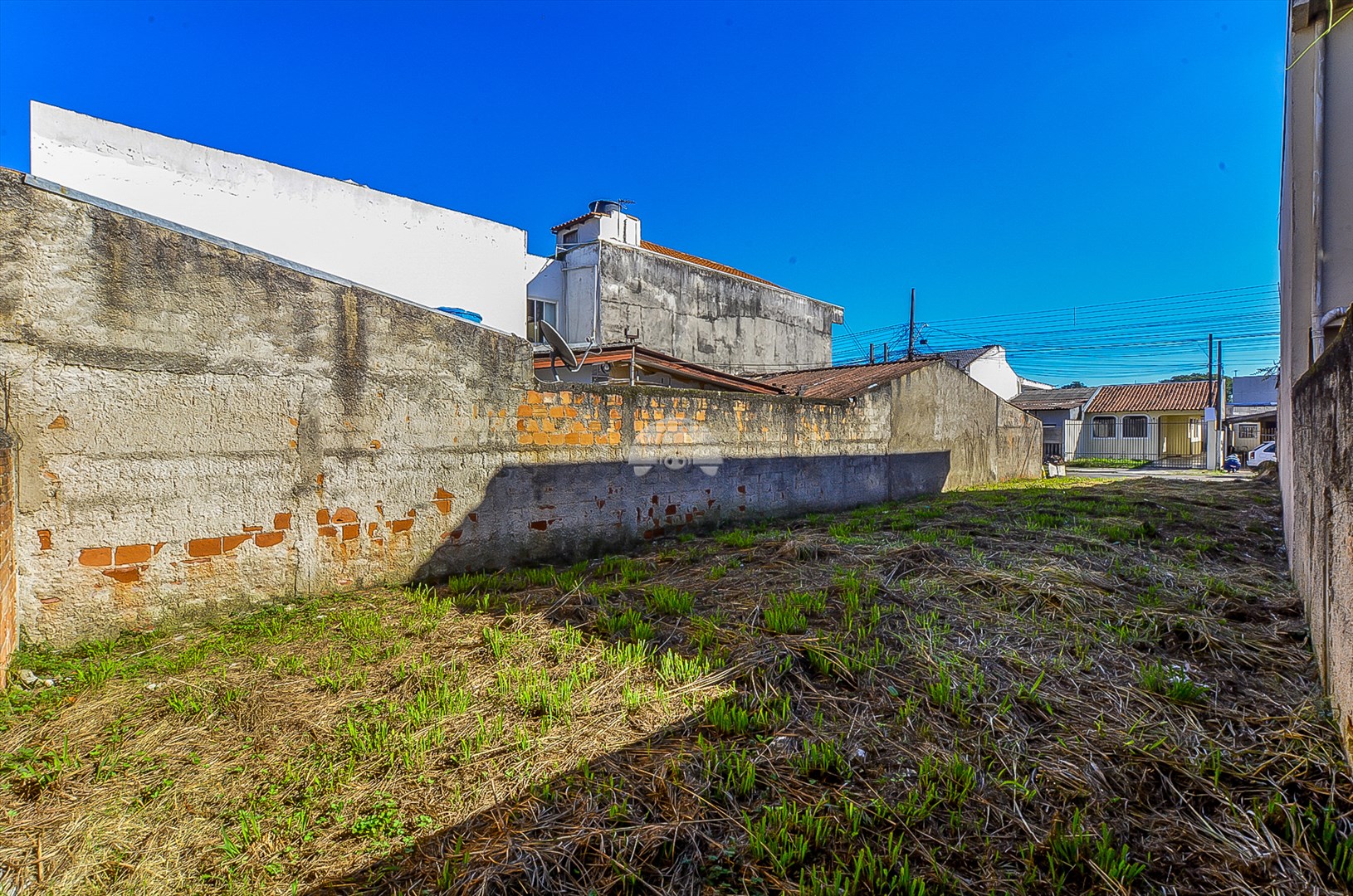 Terreno/Área à venda em Xaxim, Curitiba — Portal Chave Fácil