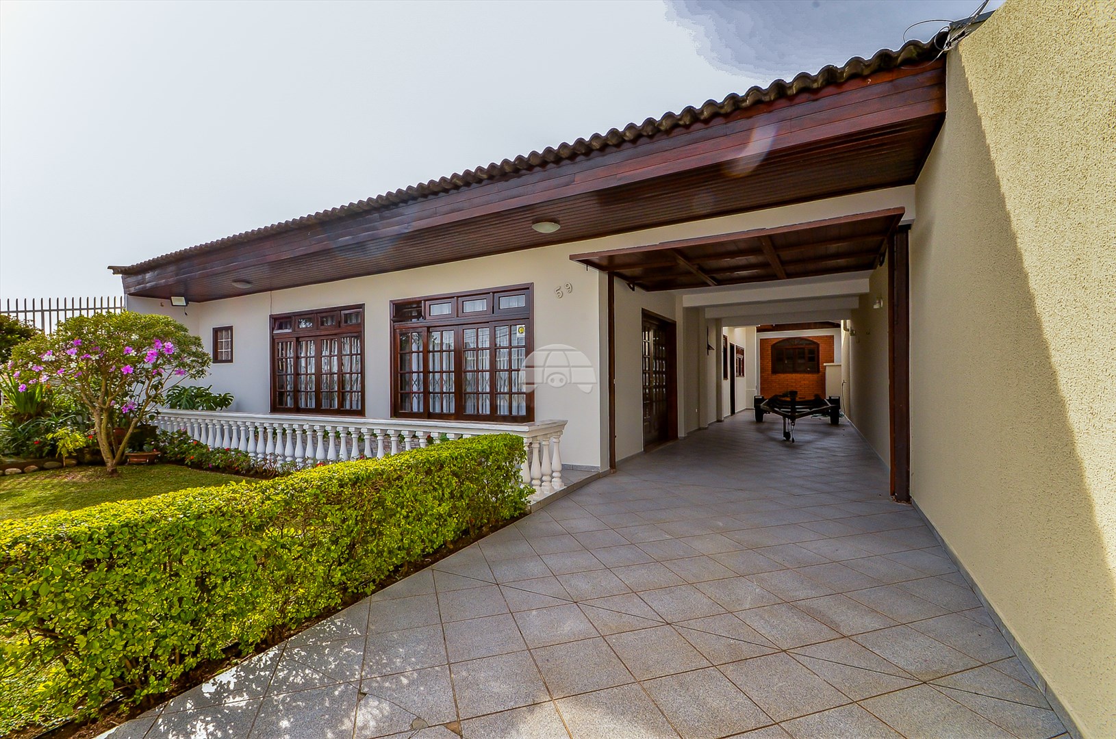 Casa à venda em Bacacheri, Curitiba — Portal Chave Fácil