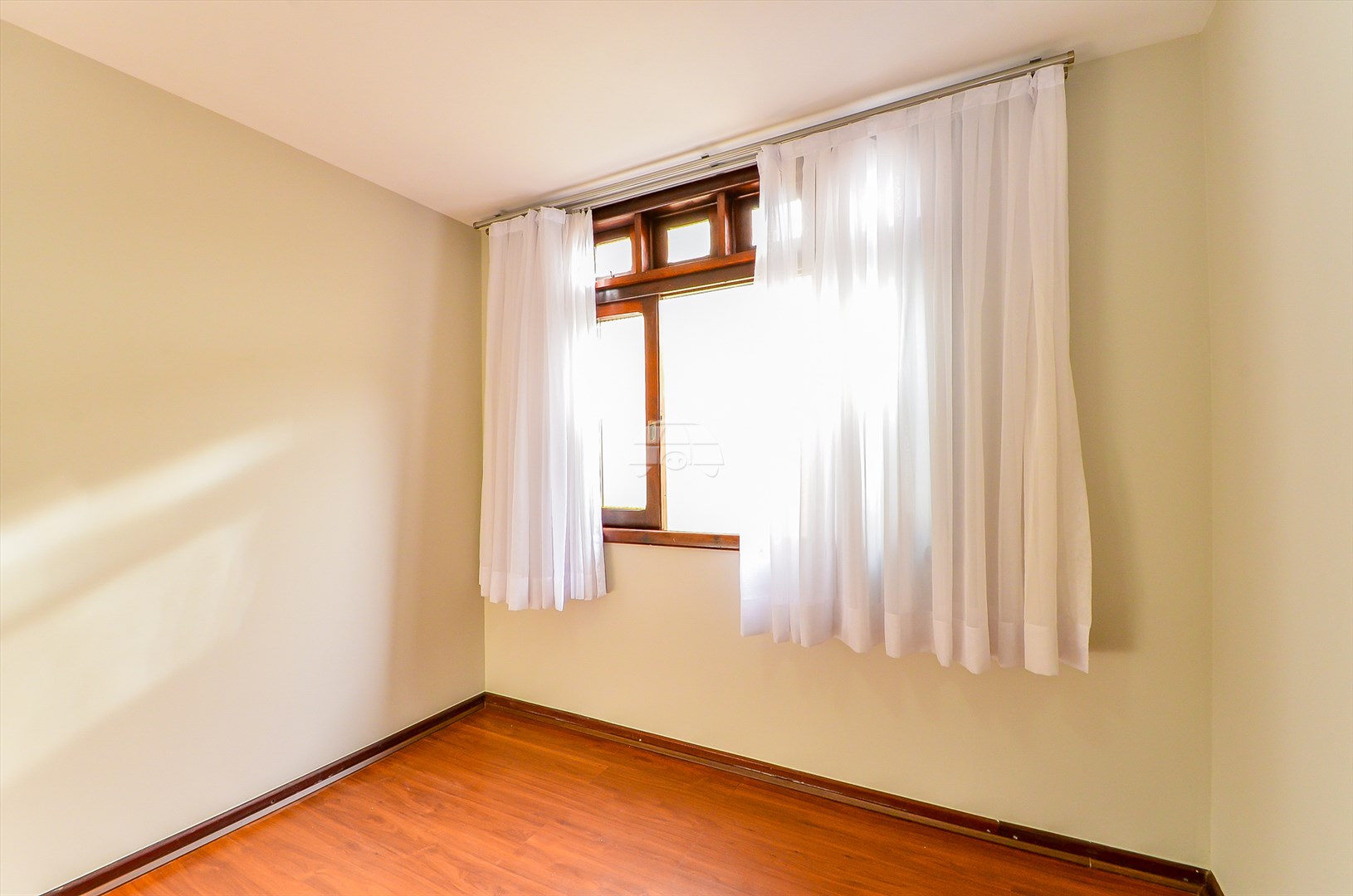 Casa Residencial para Venda no Bairro Bacacheri ref. 228028 (10 / 10)