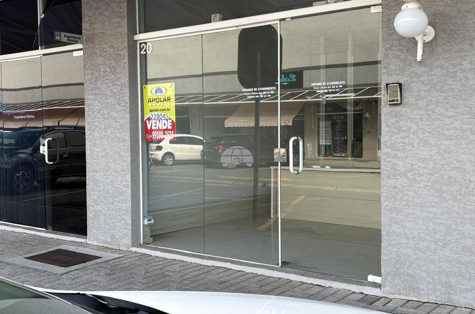 Sala/Conjunto Comercial à venda em Barreirinha, Curitiba — Portal Chave Fácil