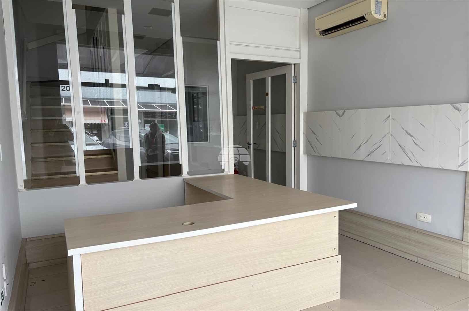 Sala/Conjunto Comercial à venda em Barreirinha, Curitiba — Portal Chave Fácil