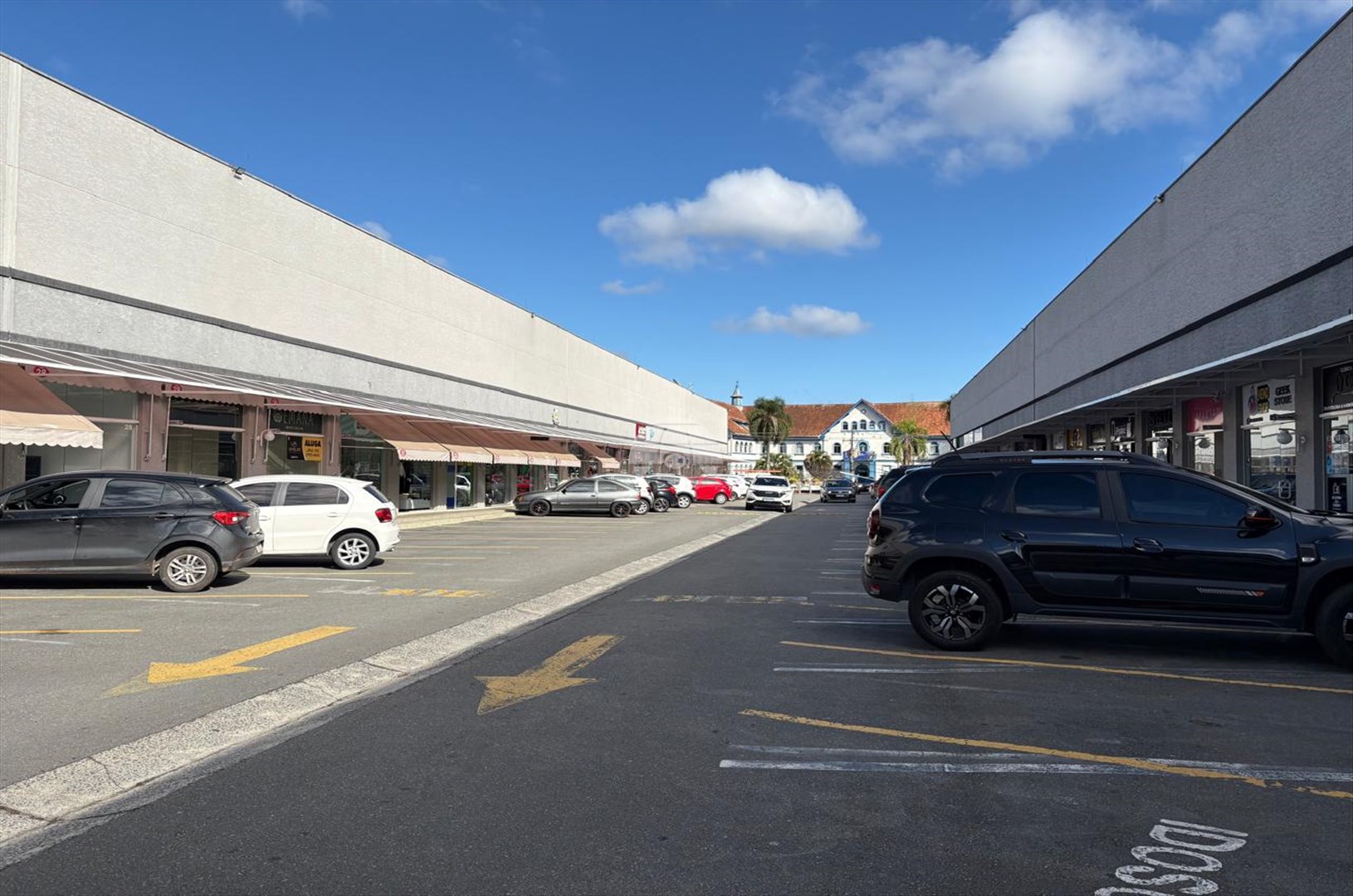 Sala/Conjunto Comercial à venda em Barreirinha, Curitiba — Portal Chave Fácil