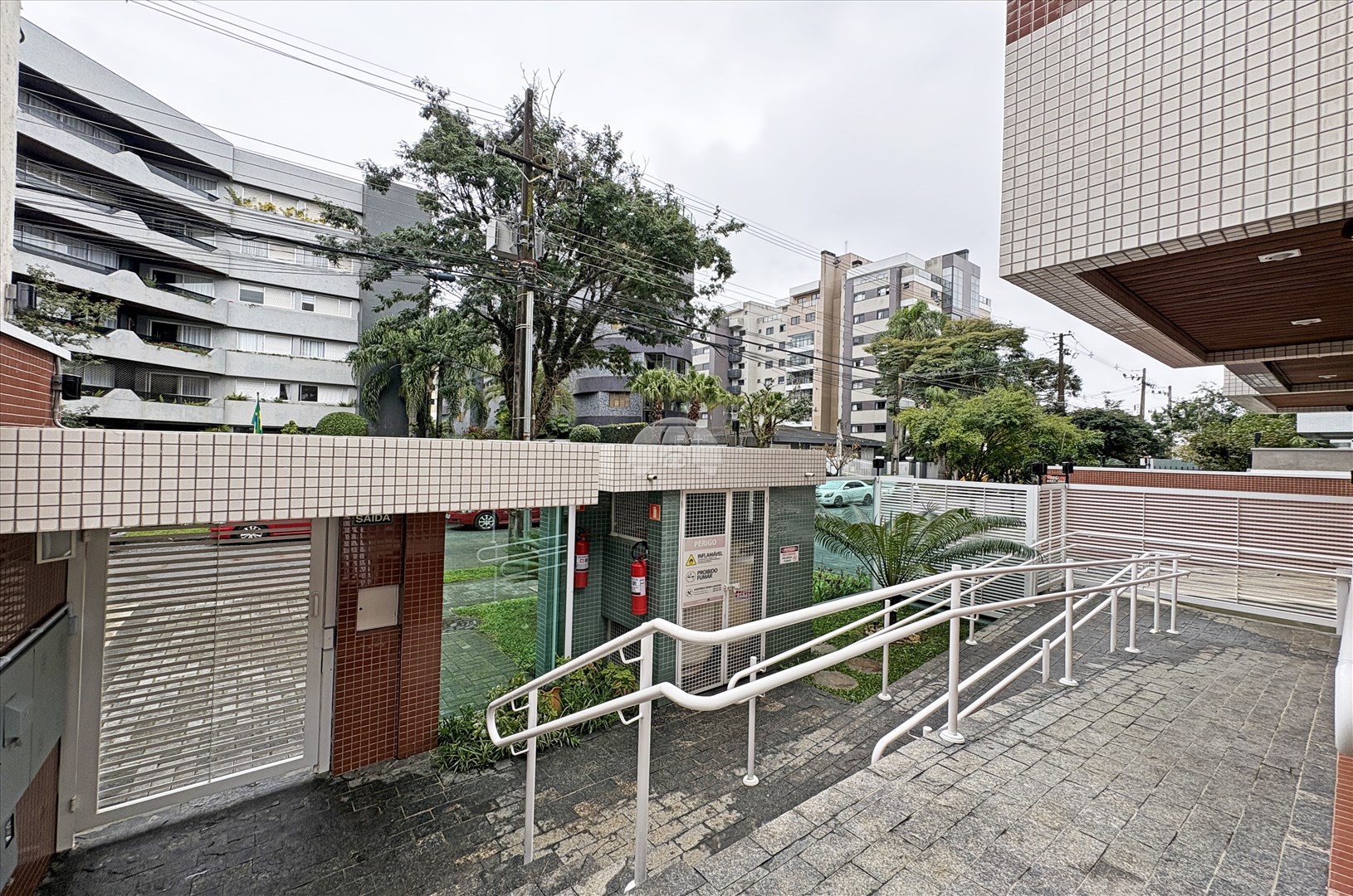 Apartamento para alugar em Bacacheri, Curitiba — Imóveis em Curitiba - Jamaica Imóveis