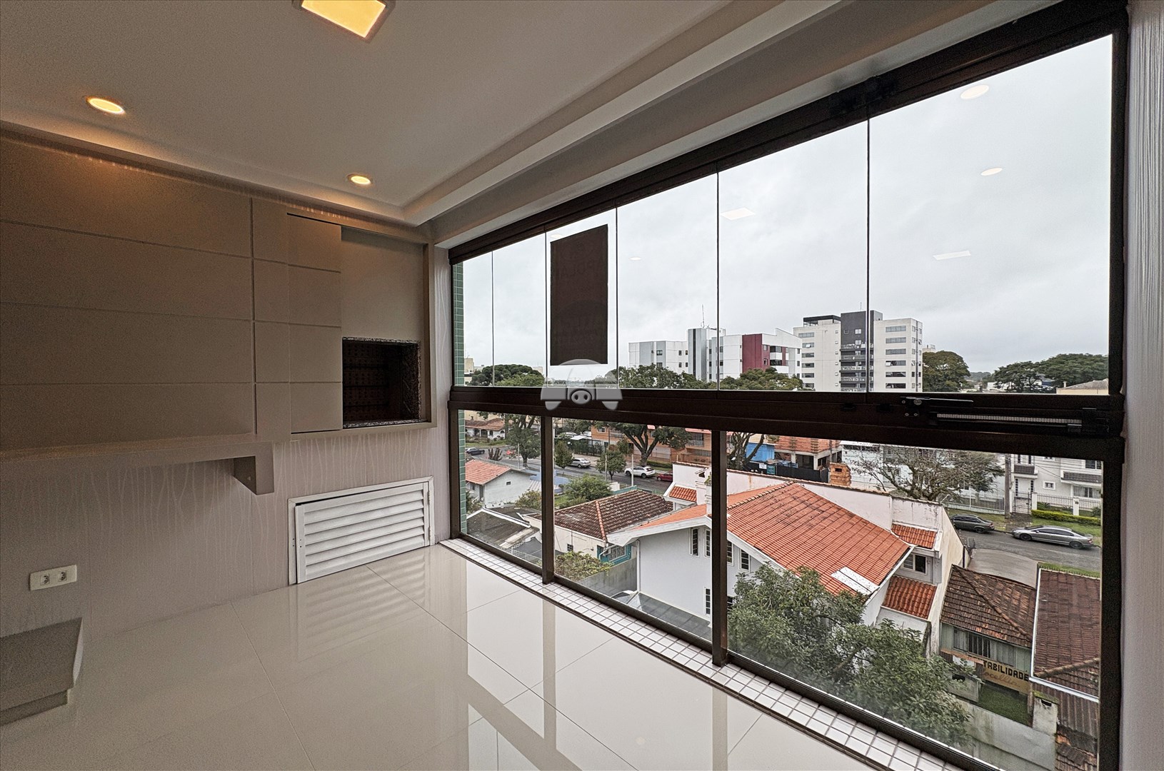 Apartamento para alugar em Bacacheri, Curitiba — Imóveis em Curitiba - Jamaica Imóveis