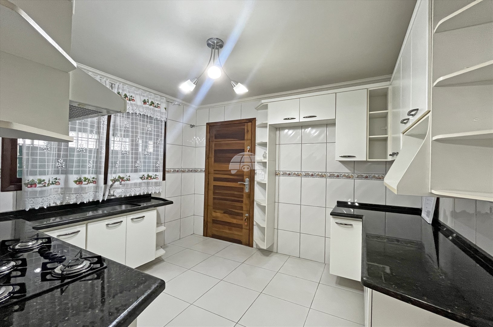 Casa para alugar em Iguaçu, Araucária — Portal Chave Fácil