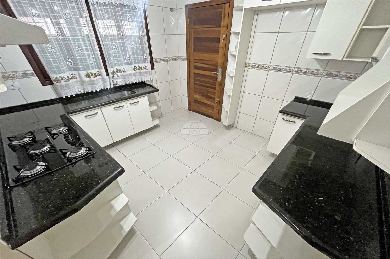 Casa para alugar em Iguaçu, Araucária — Portal Chave Fácil