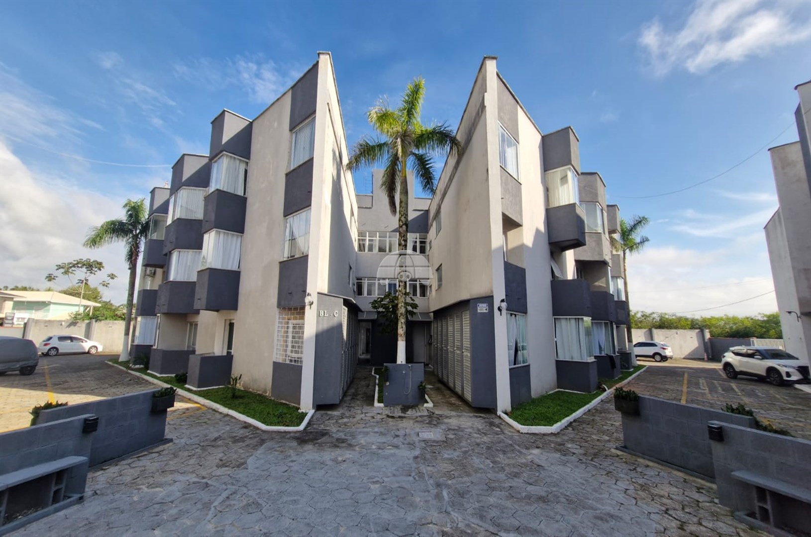Apartamento para alugar em Balneário Eliane, Guaratuba — Portal Chave Fácil
