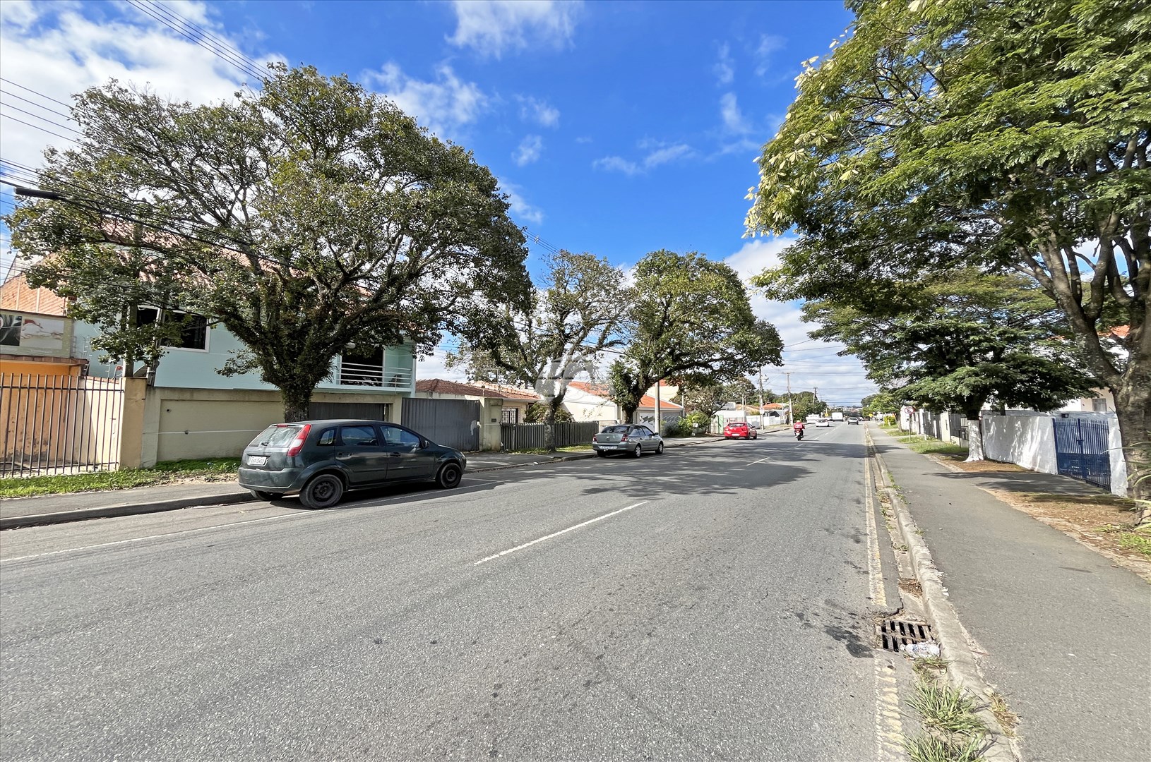 Terreno/Área para alugar em Xaxim, Curitiba — Portal Chave Fácil