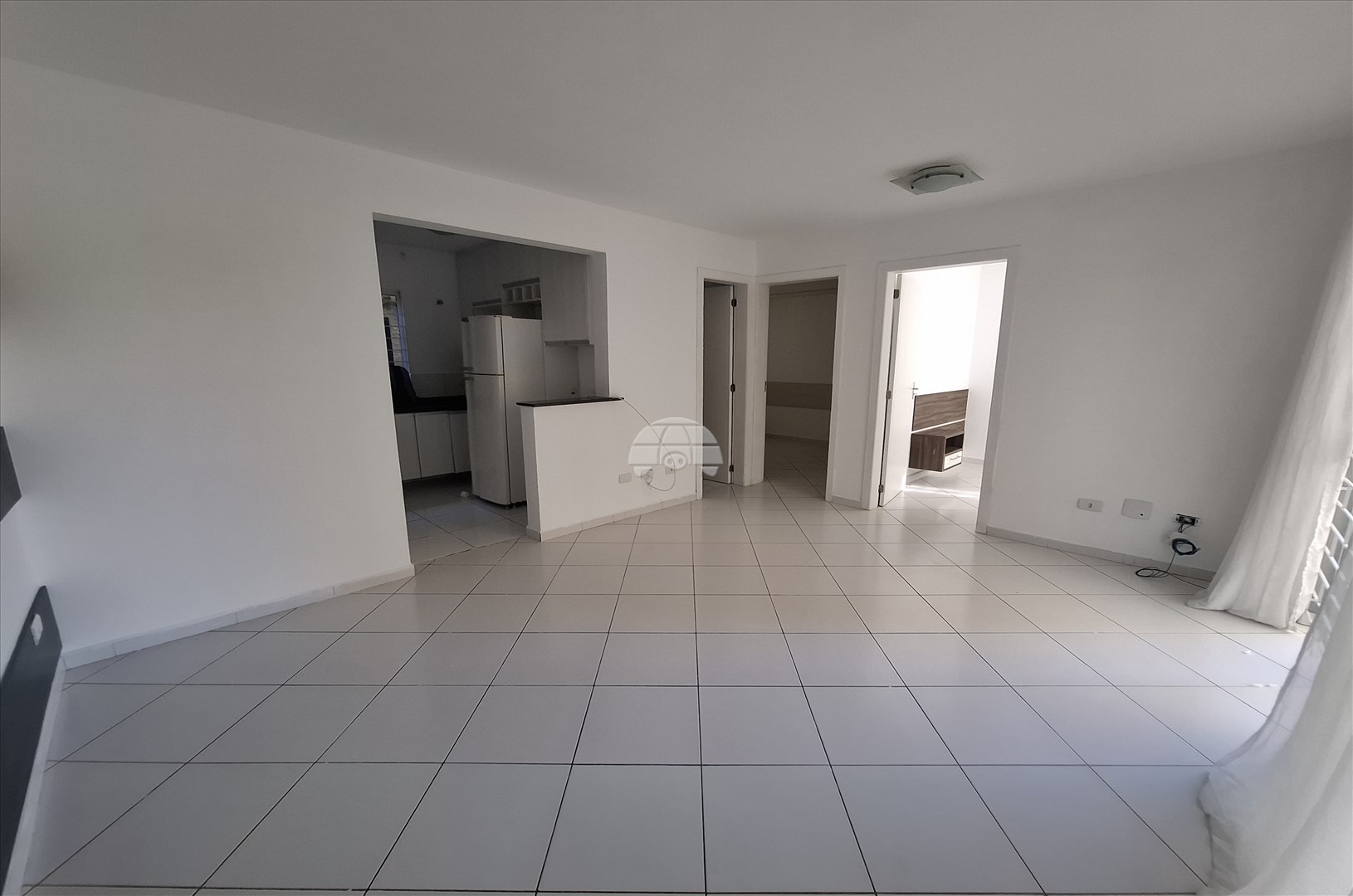 Apartamento para alugar em Campo Pequeno, Colombo — Portal Chave Fácil