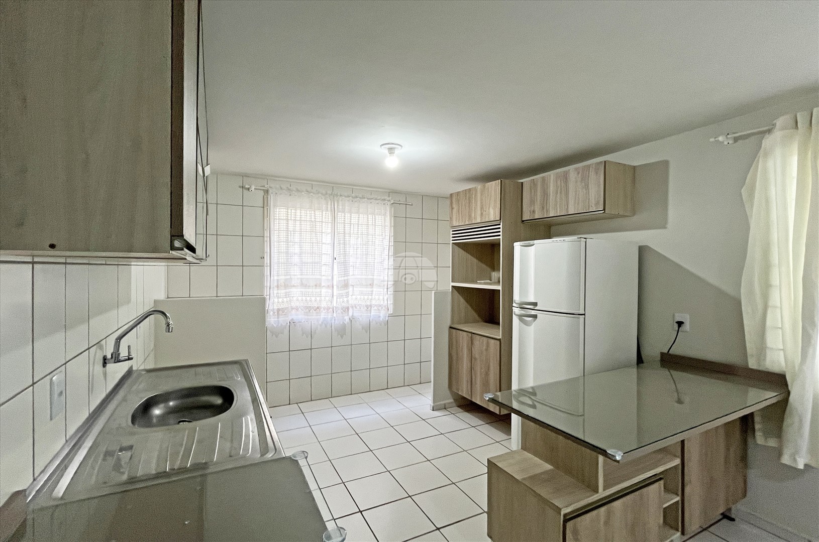 Apartamento para alugar em Sítio Cercado, Curitiba — Portal Chave Fácil