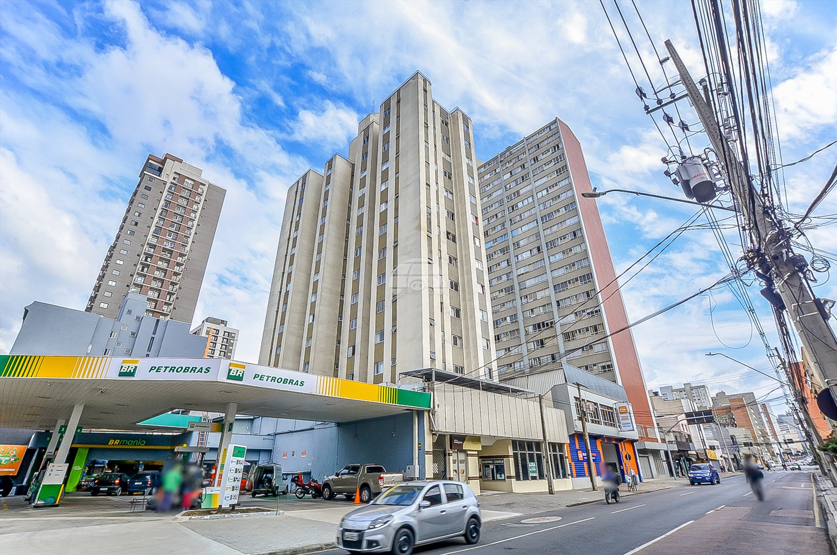 Apartamento à venda em Centro, Curitiba — MAFI ADMINISTRADORA DE IMOVEIS LTDA