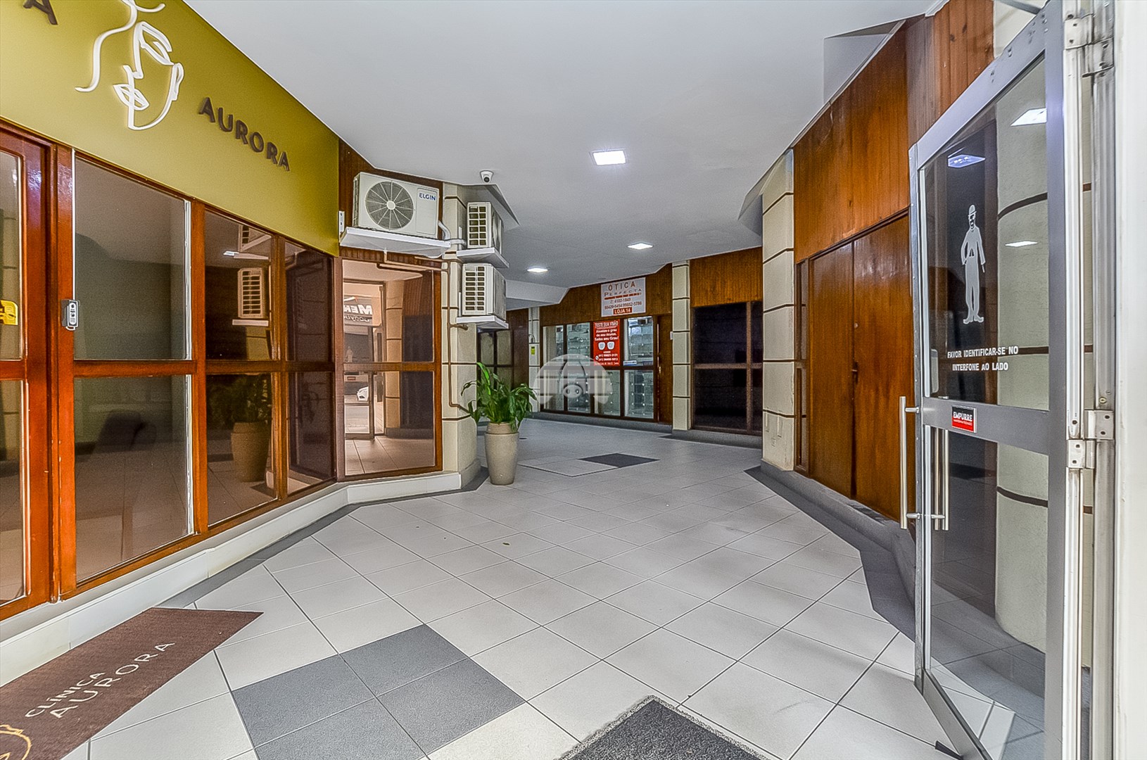 Apartamento à venda em Centro, Curitiba — MAFI ADMINISTRADORA DE IMOVEIS LTDA