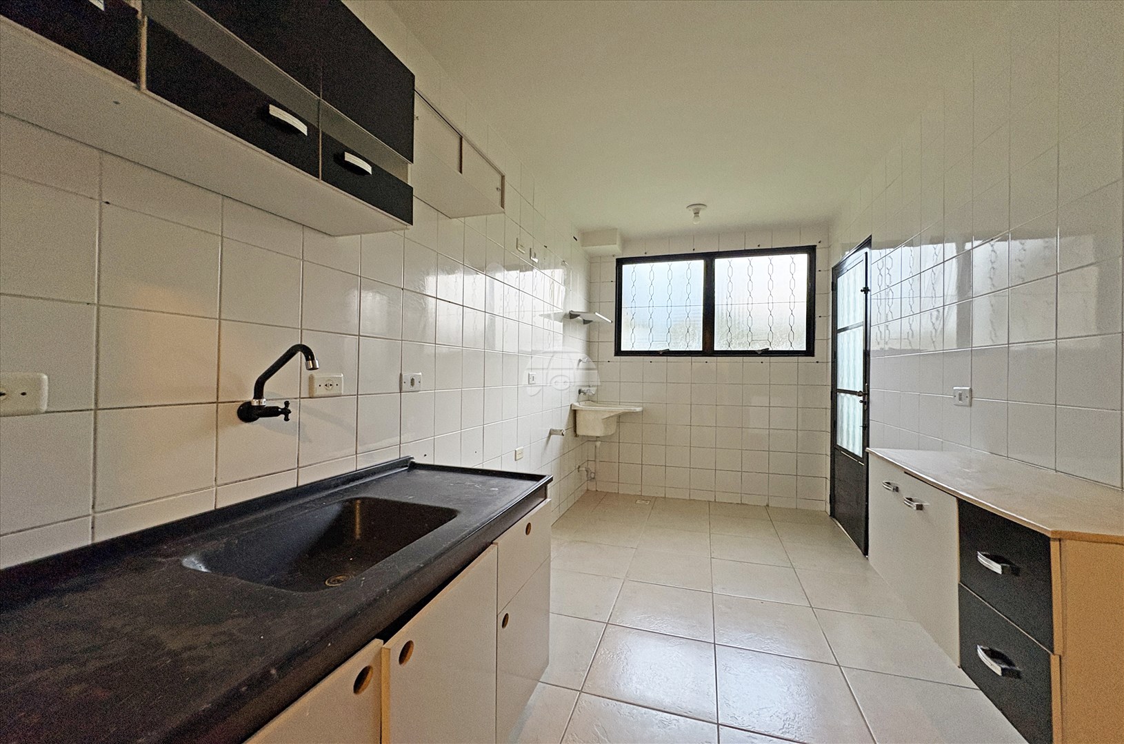 Apartamento para alugar em São Lourenço, Curitiba — Portal Chave Fácil