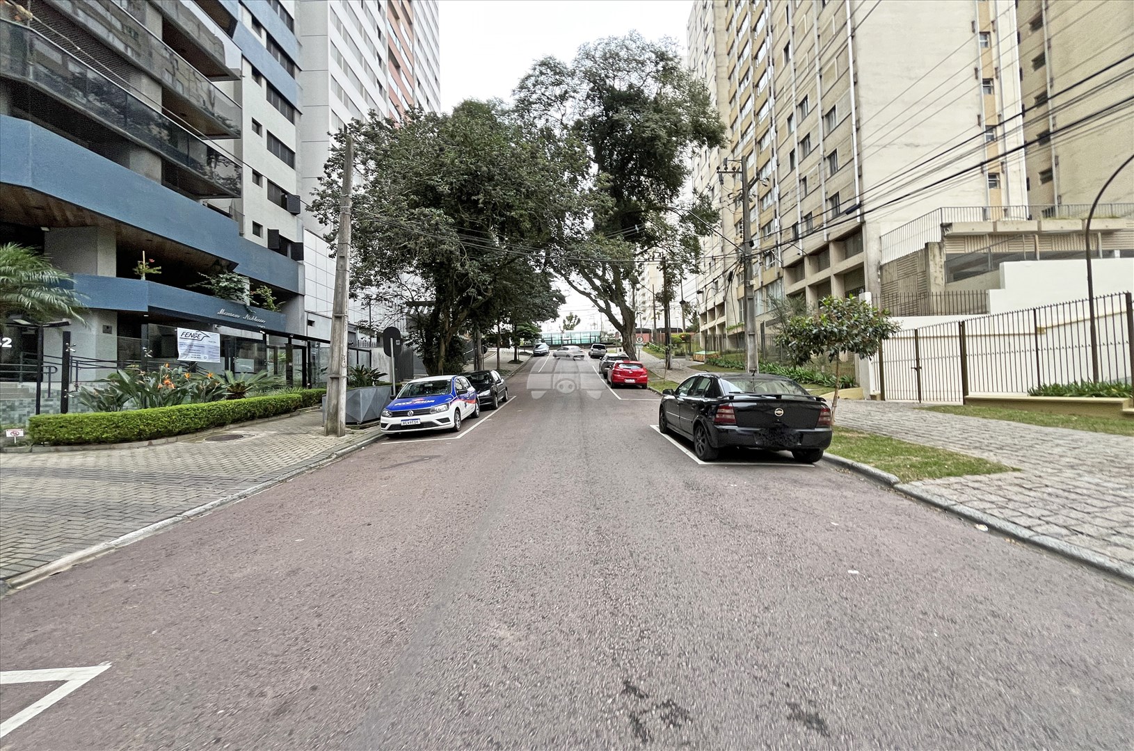 Apartamento para alugar em Bigorrilho, Curitiba — Imóveis em Curitiba - Jamaica Imóveis