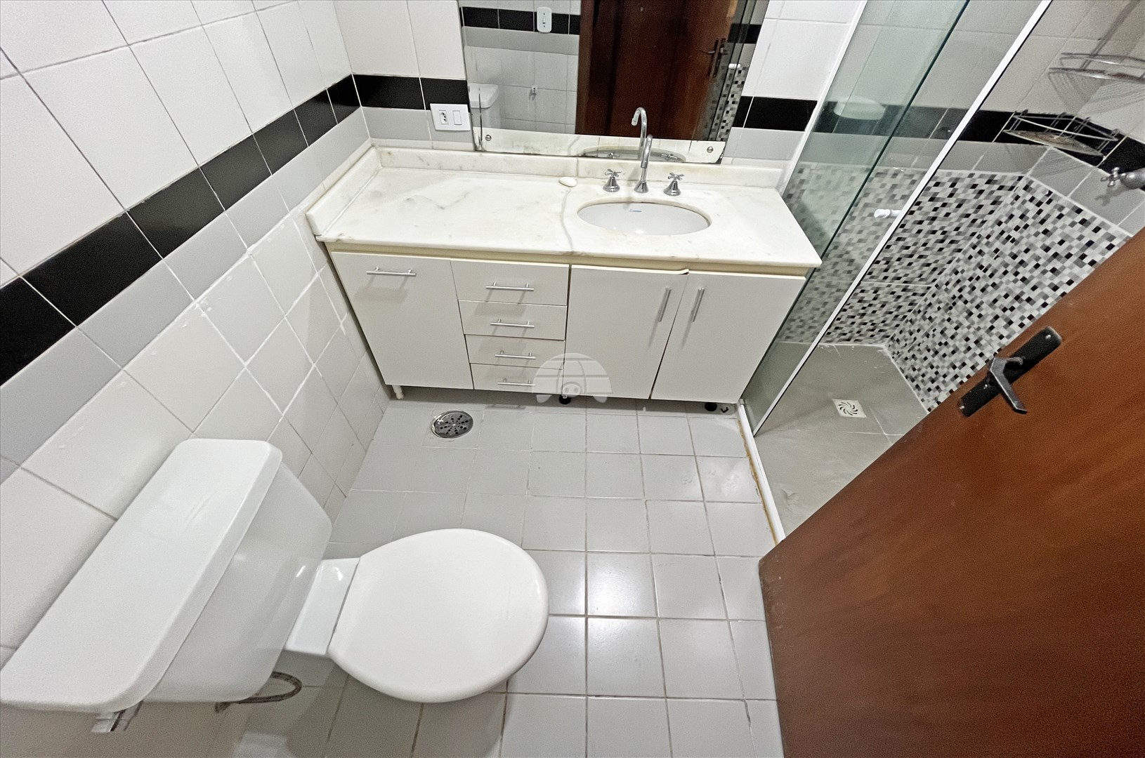 Apartamento para alugar em Bigorrilho, Curitiba — Imóveis em Curitiba - Jamaica Imóveis