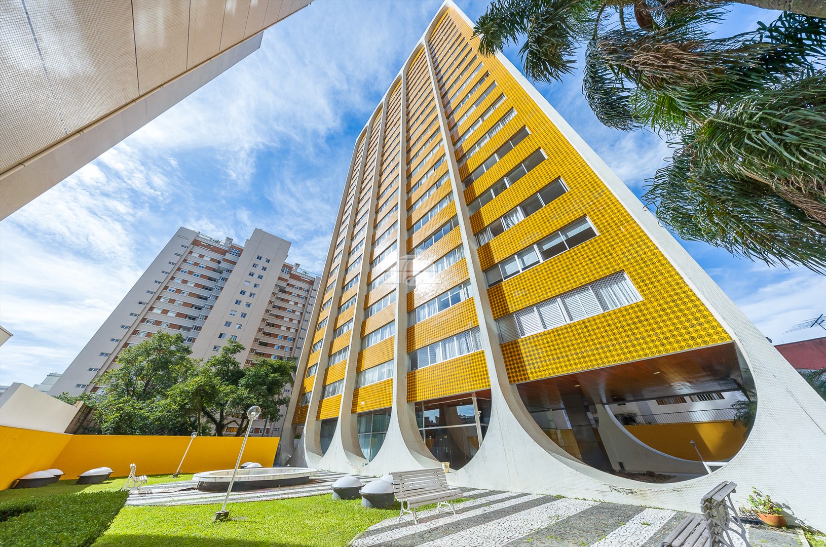 Apartamento à venda em Centro, Curitiba — Portal Chave Fácil