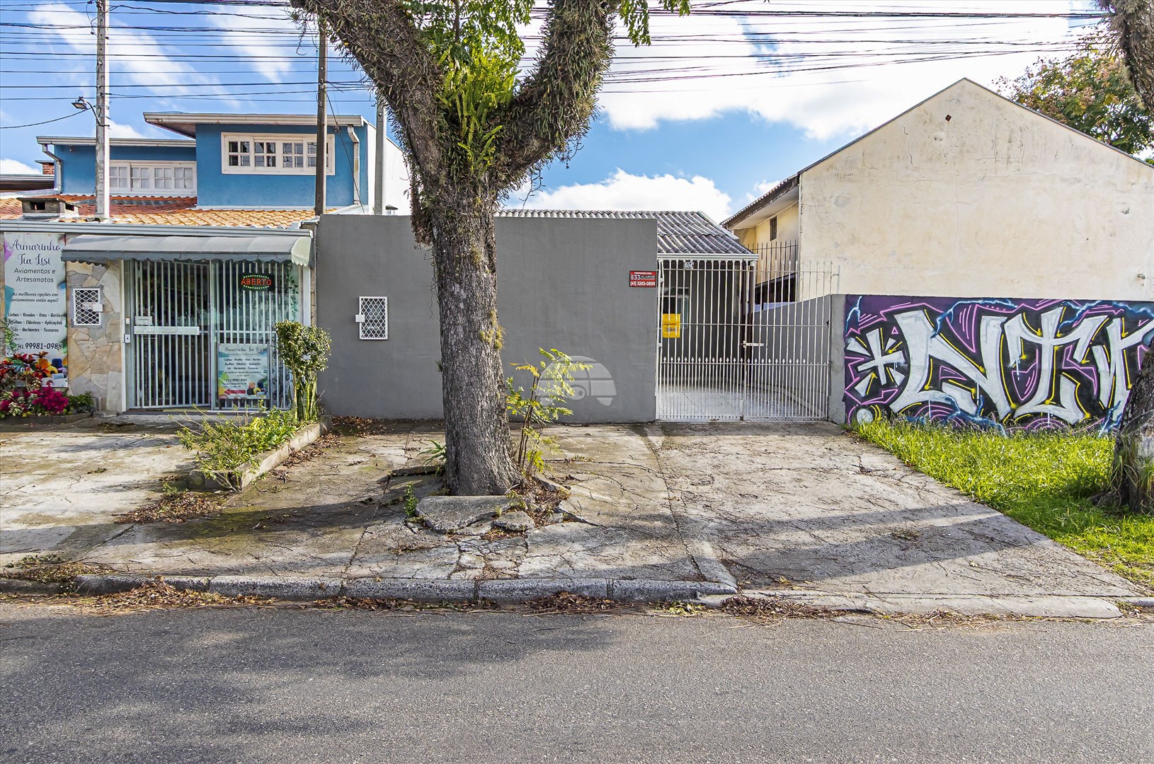 Casa à venda em Cajuru, Curitiba — Portal Chave Fácil