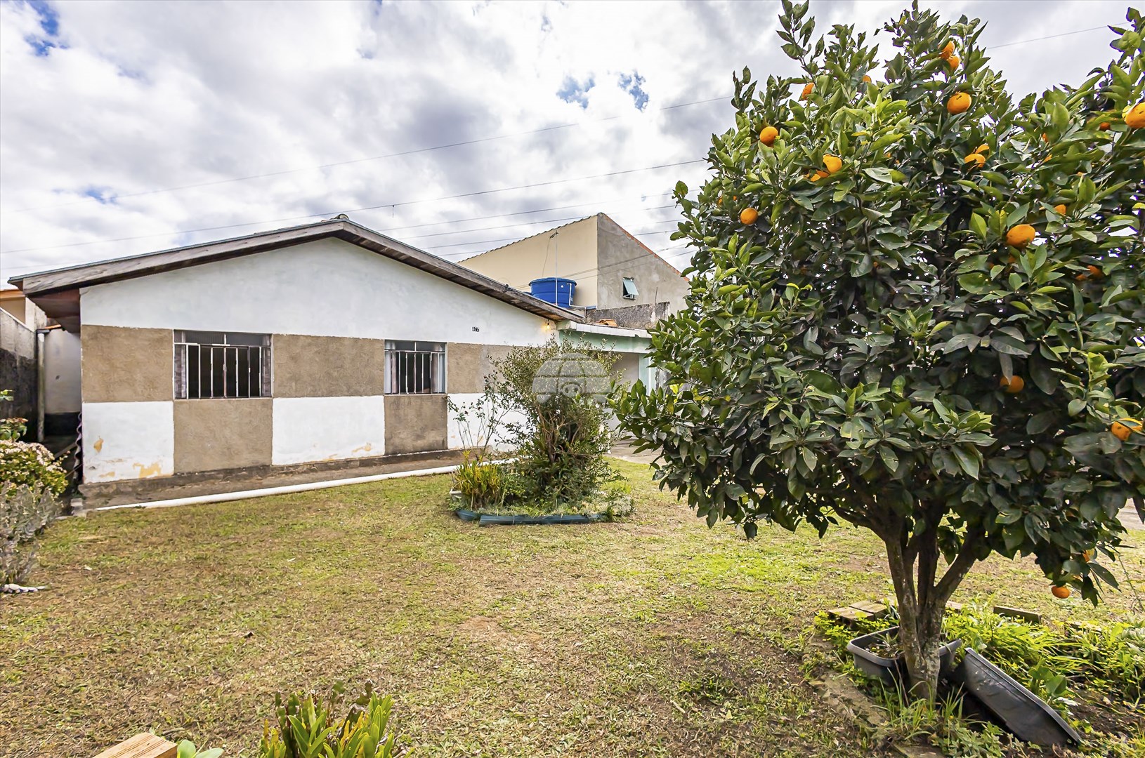 Casa à venda em Sítio Cercado, Curitiba — Portal Chave Fácil