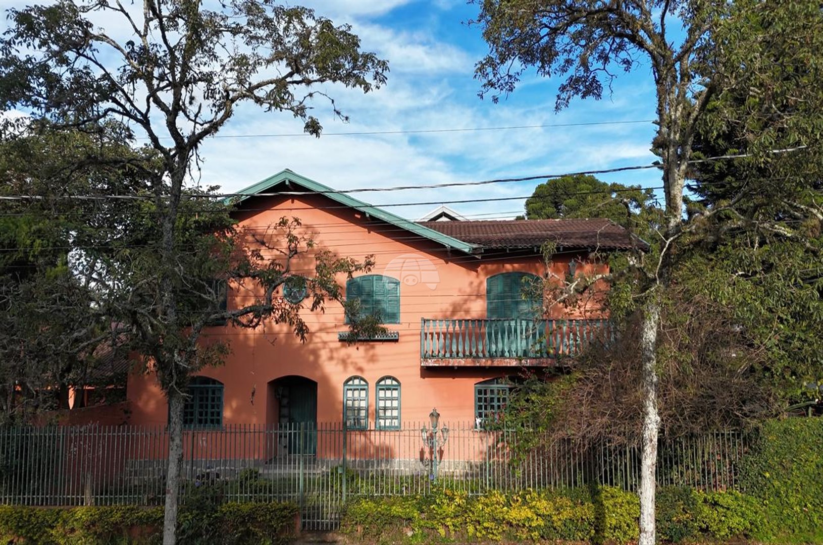 Casa à venda em Jardim Social, Curitiba — Portal Chave Fácil