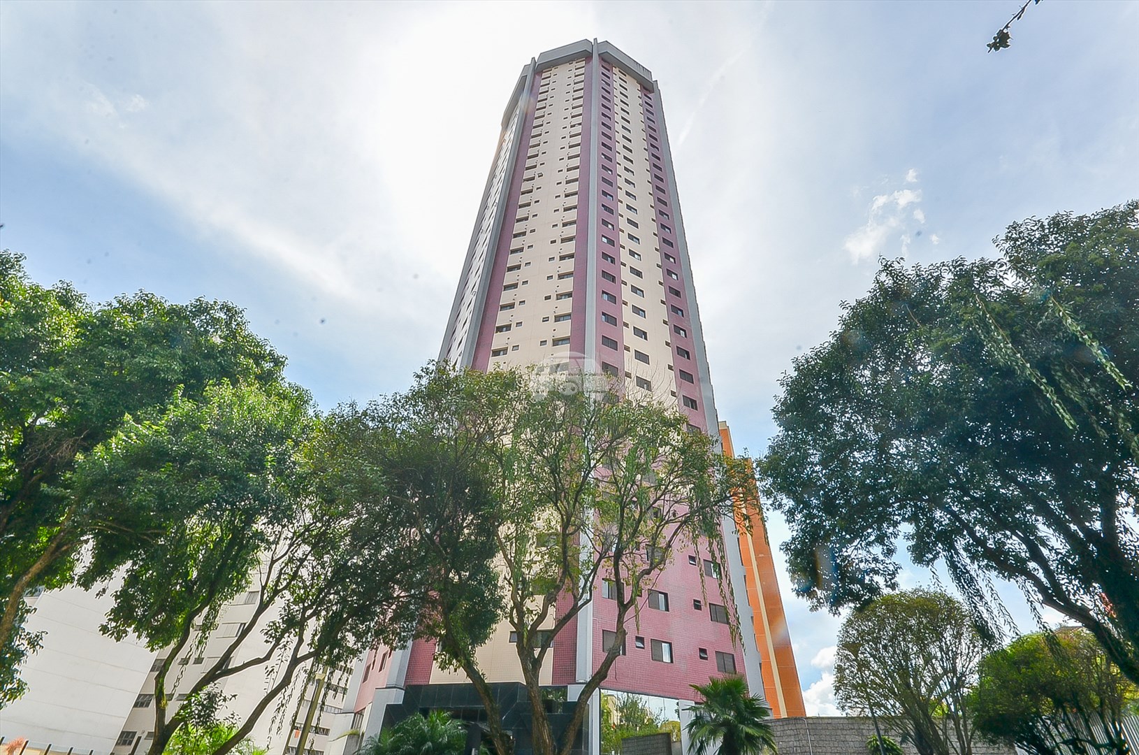 Apartamento à venda em Bigorrilho, Curitiba — Portal Chave Fácil