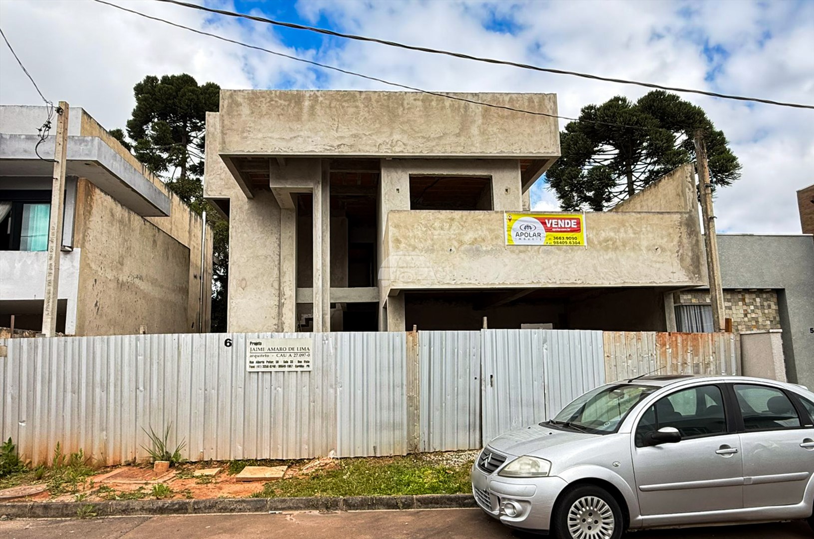 Sobrado à venda em São Gabriel, Colombo — Portal Chave Fácil