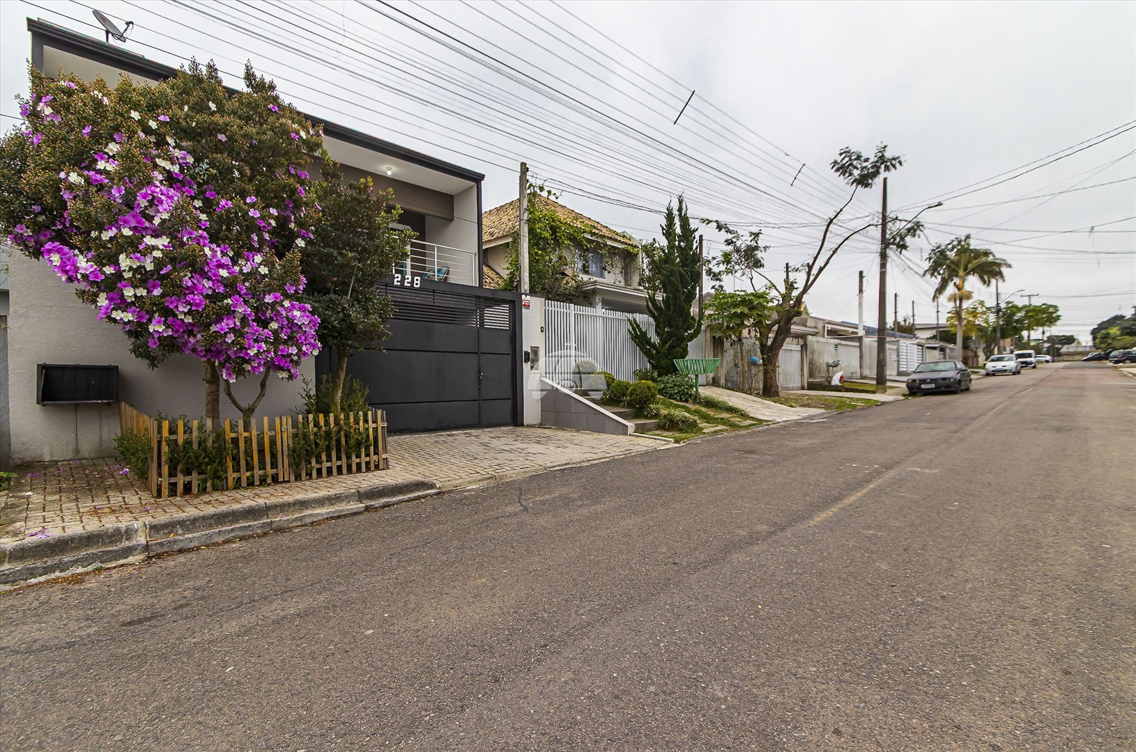 Sobrado à venda em Ganchinho, Curitiba — Portal Chave Fácil
