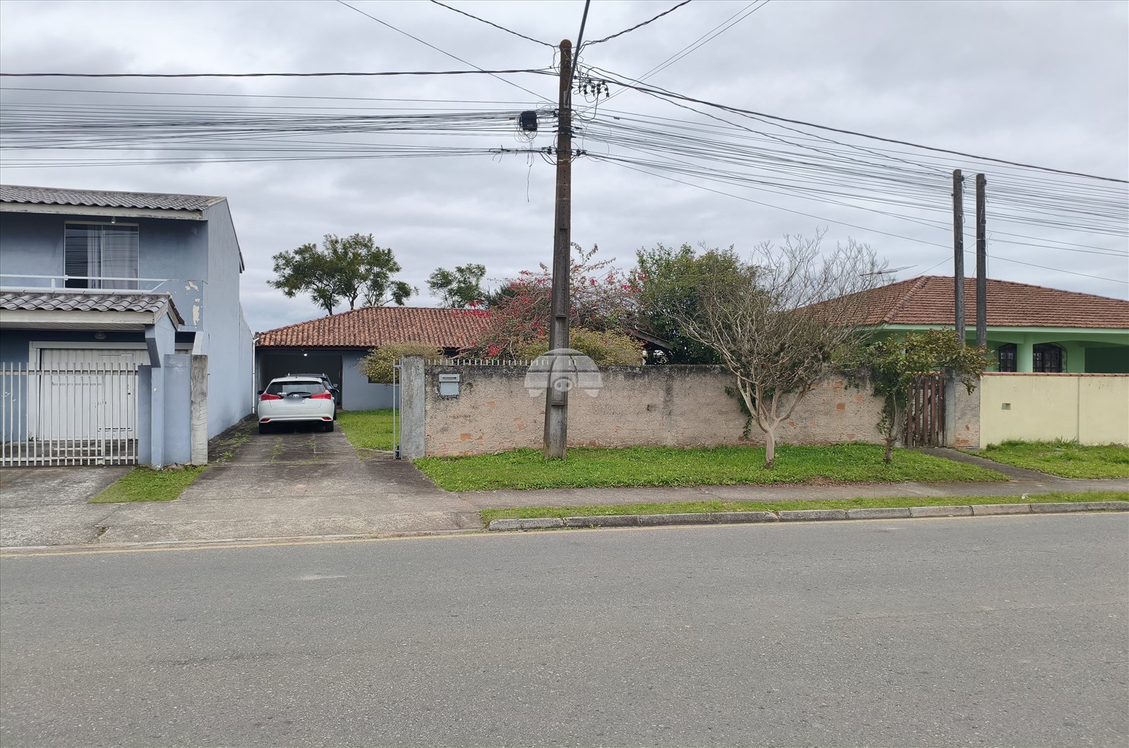 Casa à venda em Jardim Paulista, Campina Grande do Sul — Portal Chave Fácil