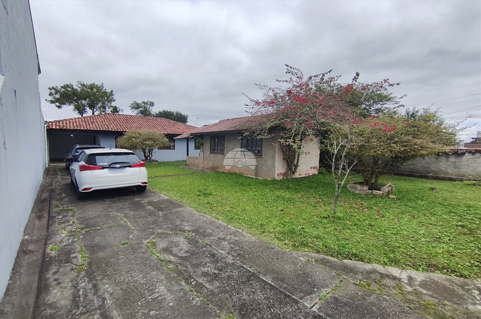 Casa à venda em Jardim Paulista, Campina Grande do Sul — Portal Chave Fácil