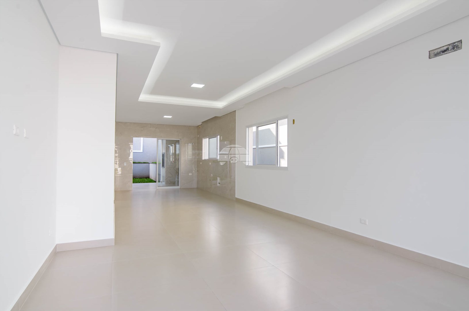 Casa à venda em Planta Santa Tereza, Colombo — Portal Chave Fácil