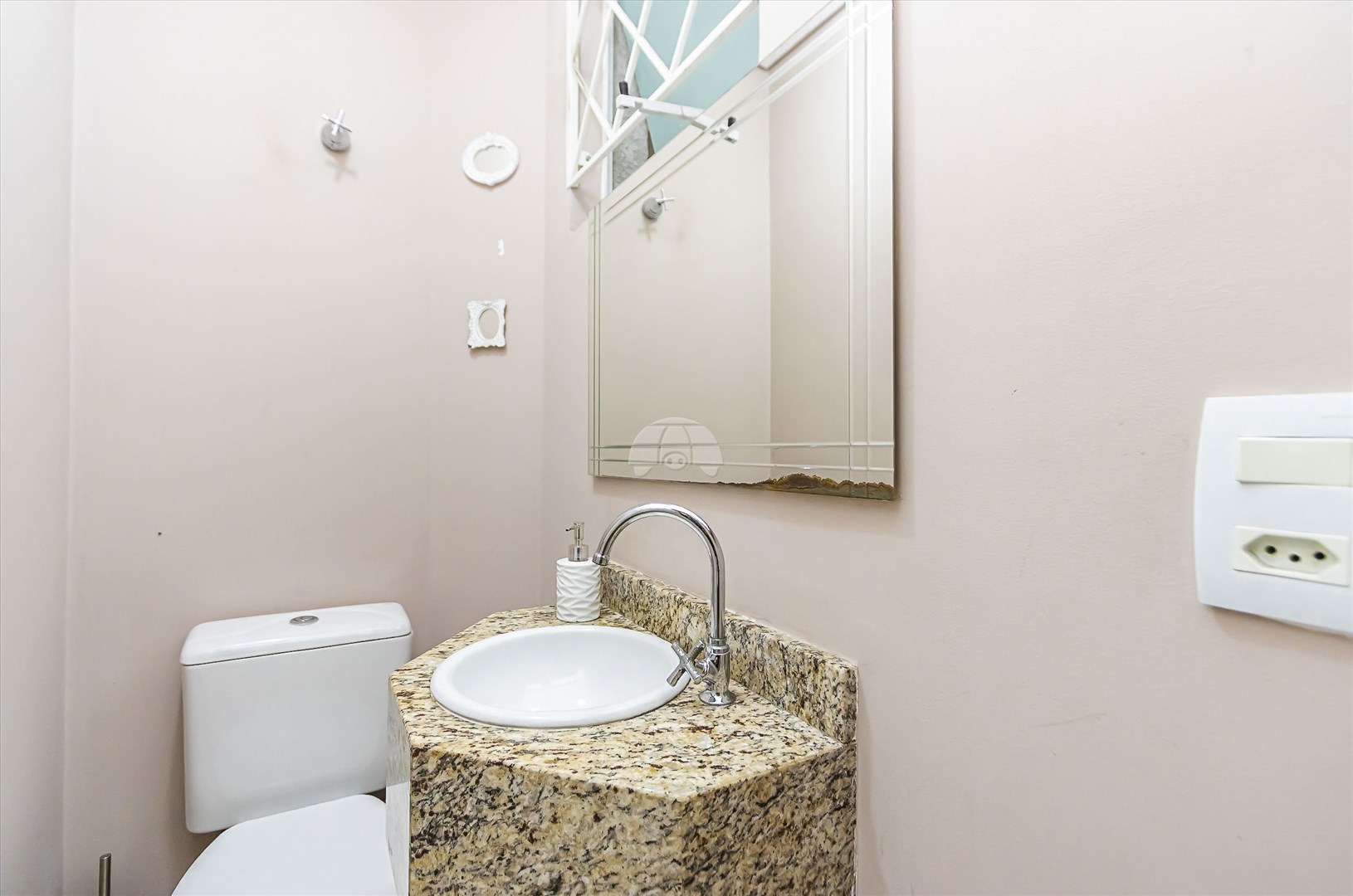Sobrado Residencial para Venda no Bairro Abranches ref. 228030 (9 / 10)