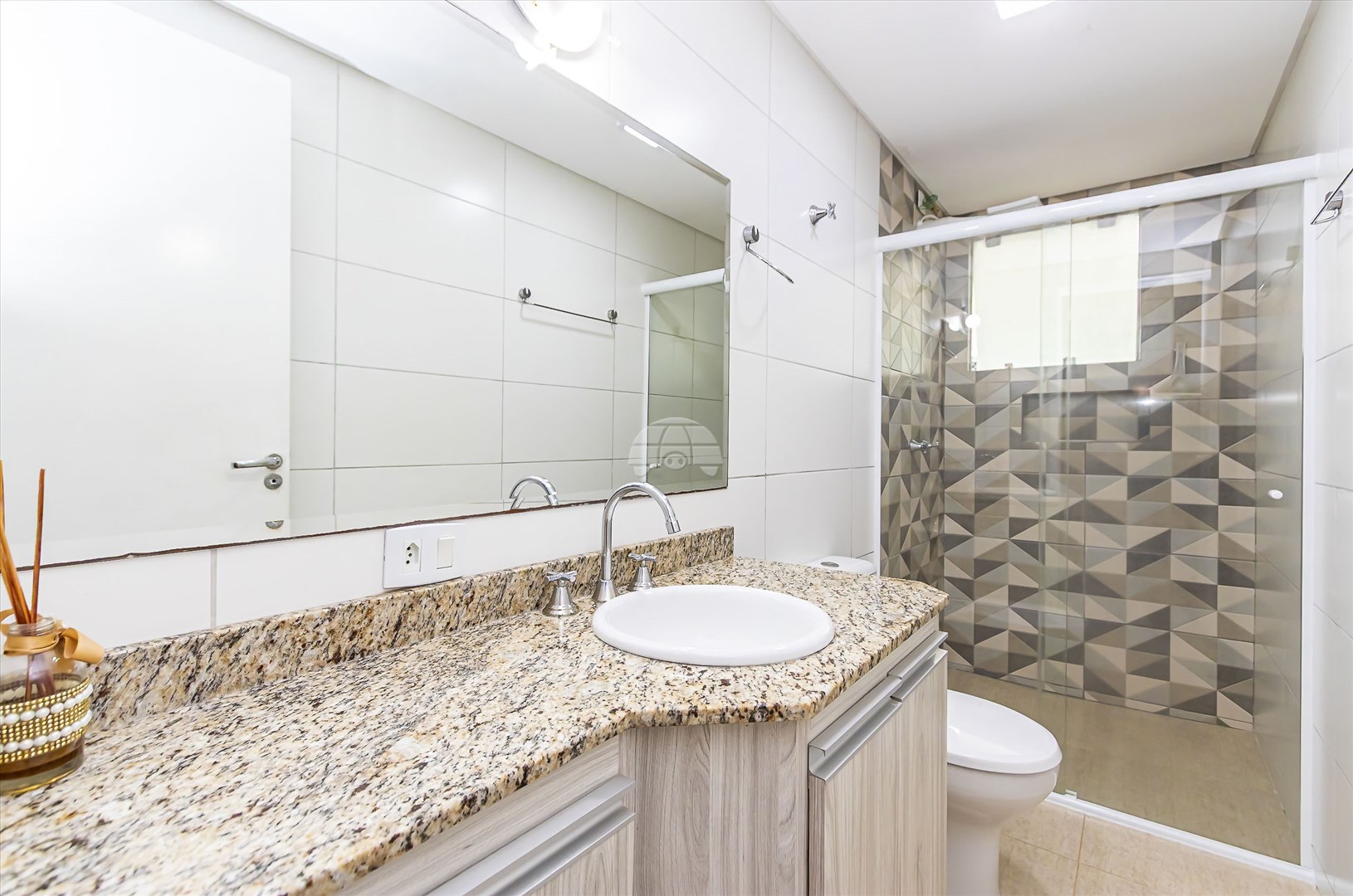 Casa à venda em Abranches, Curitiba — Kondor Imóveis: Imobiliária em Curitiba | Uma imobiliária pra você