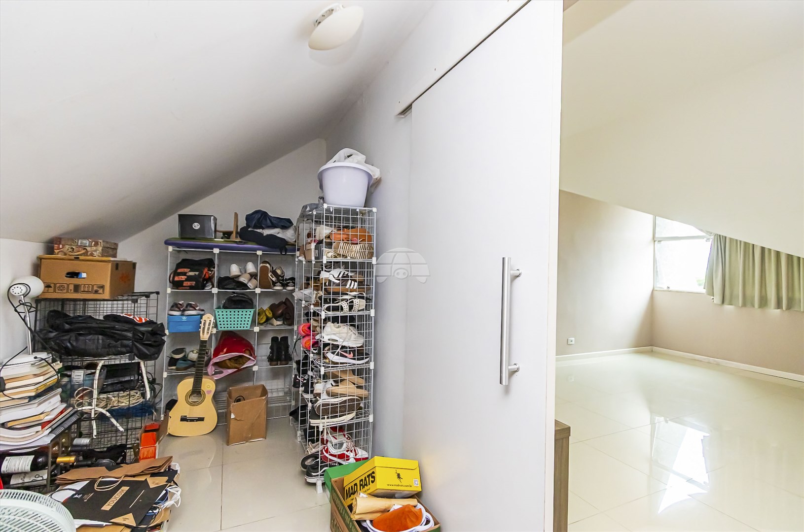 Casa à venda em Abranches, Curitiba — Kondor Imóveis: Imobiliária em Curitiba | Uma imobiliária pra você