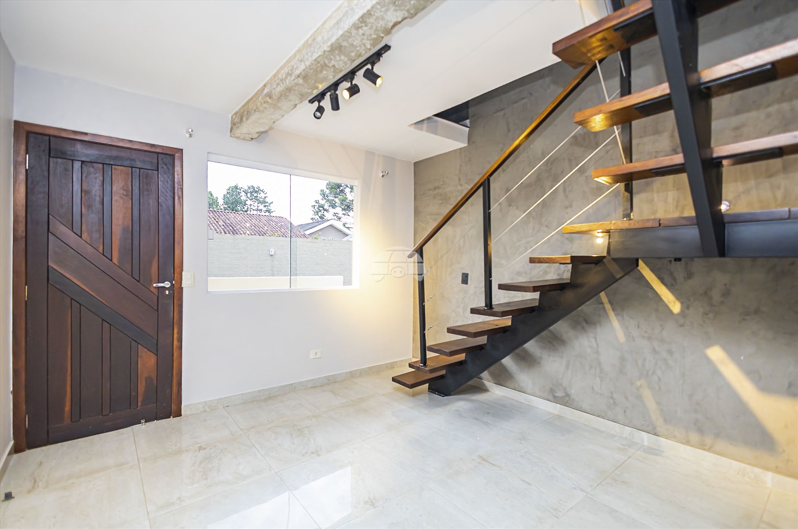 Casa à venda em São Gabriel, Colombo — Portal Chave Fácil