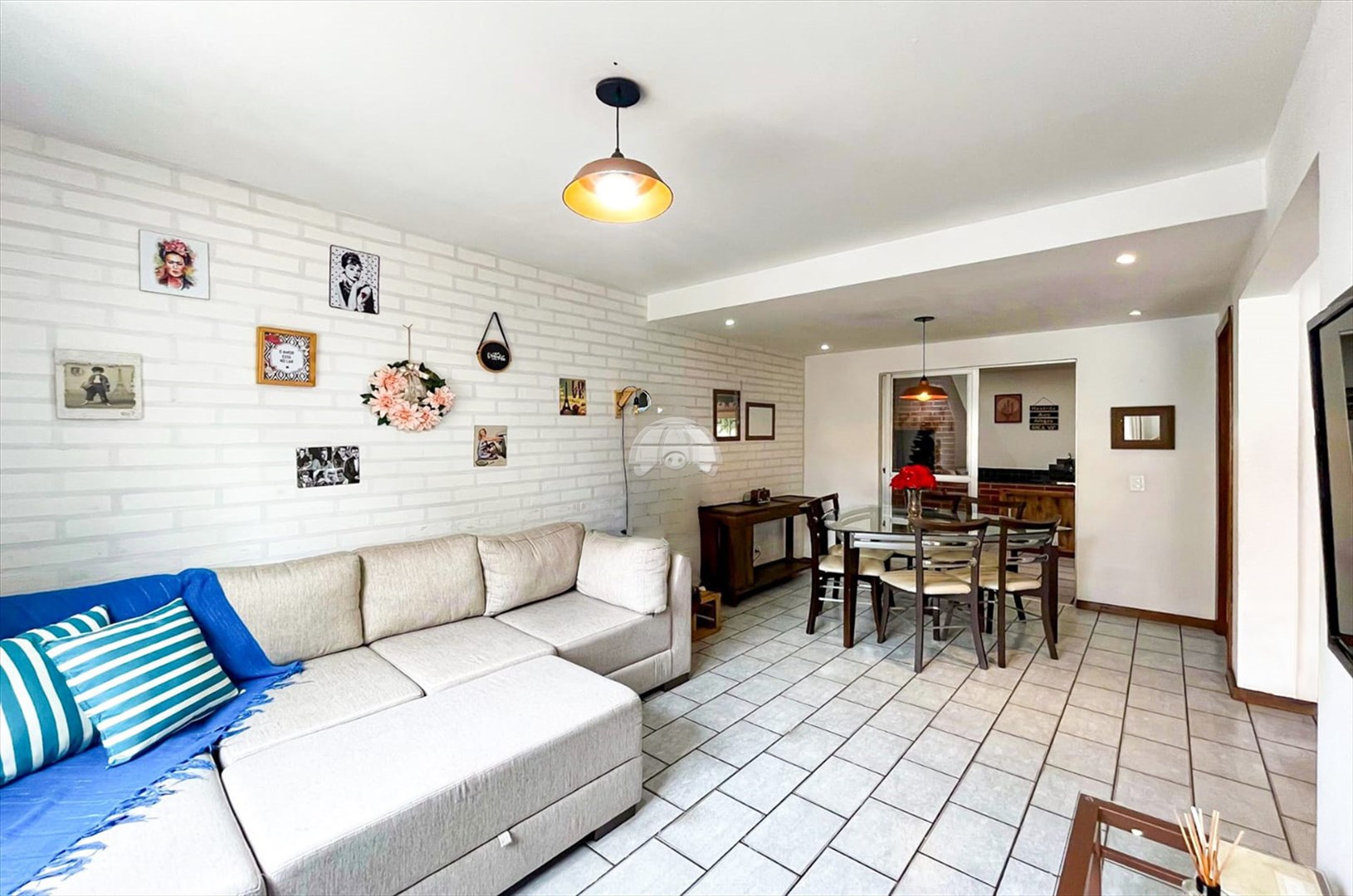 Casa à venda em Boqueirão, Curitiba — Portal Chave Fácil
