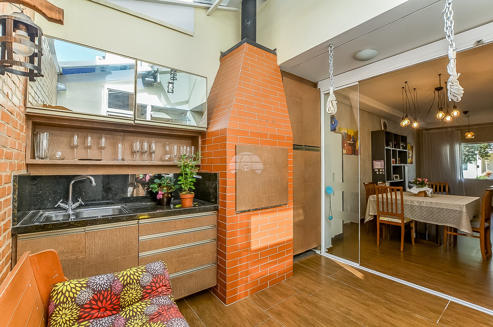 Casa à venda em Uberaba, Curitiba — Imóveis em Curitiba - Jamaica Imóveis