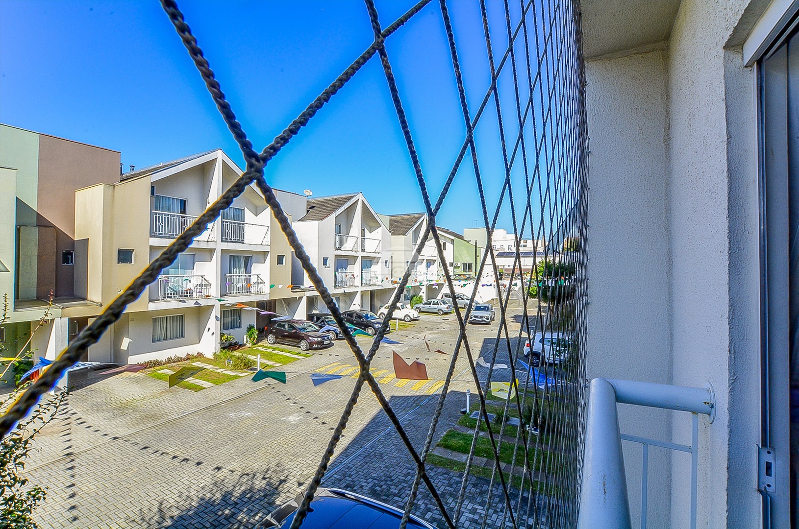 Casa à venda em Uberaba, Curitiba — Imóveis em Curitiba - Jamaica Imóveis