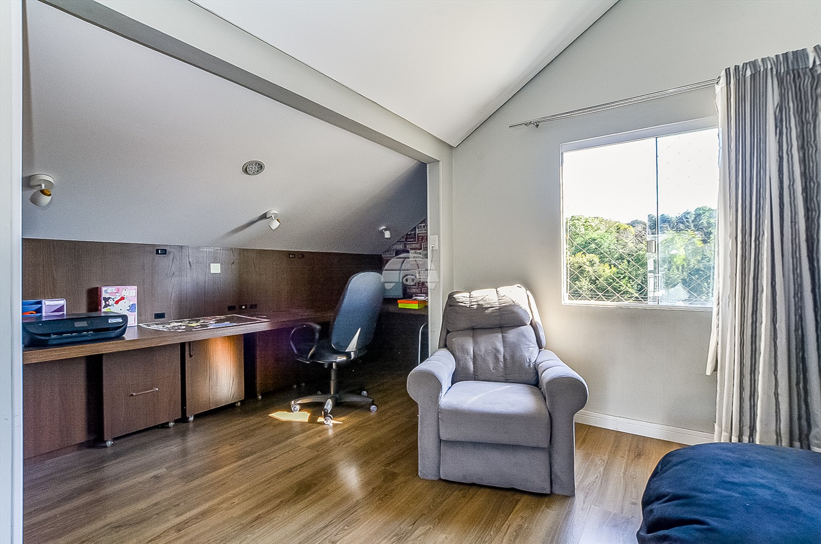 Casa à venda em Uberaba, Curitiba — Imóveis em Curitiba - Jamaica Imóveis