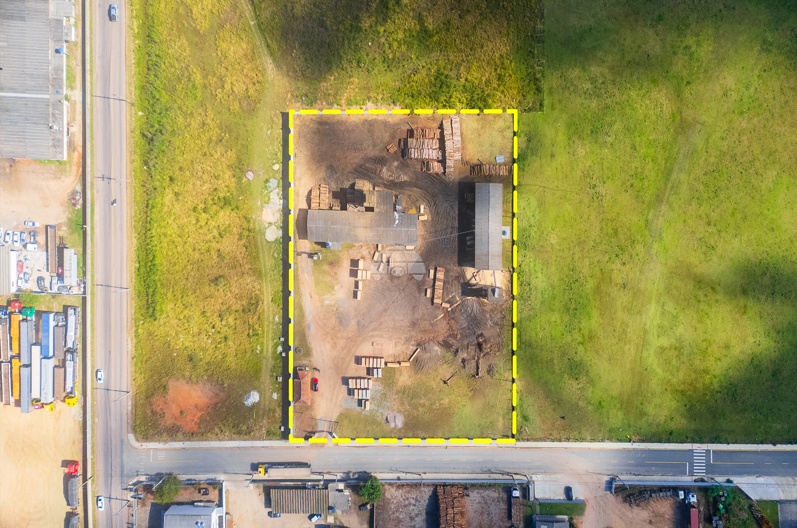 Terreno/Área comercial à venda em Eucaliptos, Fazenda Rio Grande — Portal Chave Fácil