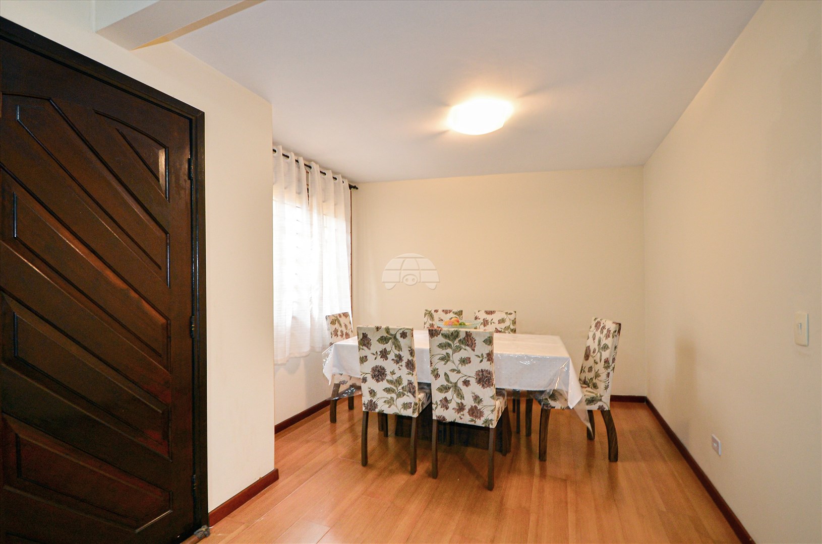 Casa à venda em Santa Cândida, Curitiba — Kondor Imóveis: Imobiliária em Curitiba | Uma imobiliária pra você