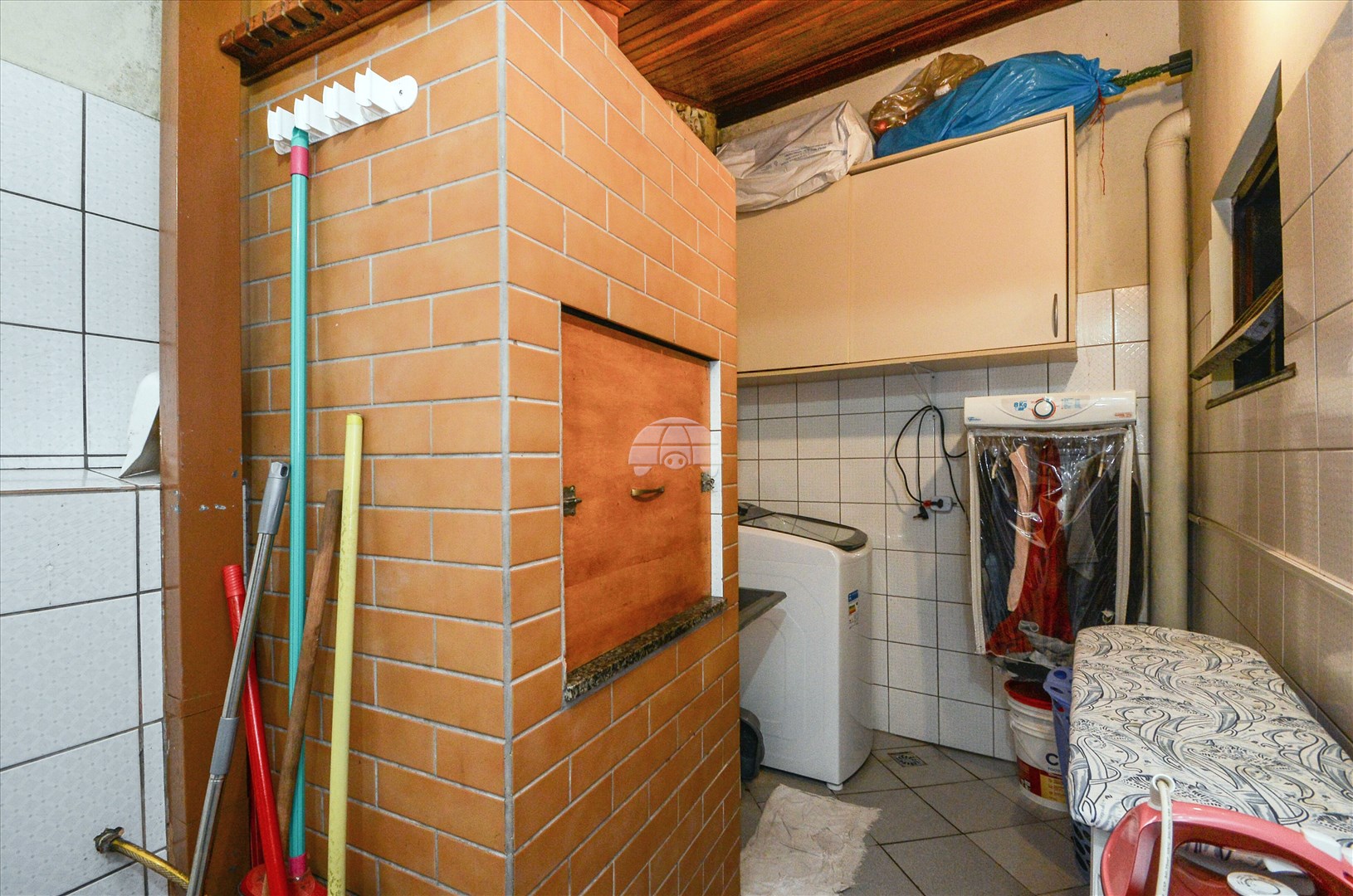 Casa à venda em Santa Cândida, Curitiba — Kondor Imóveis: Imobiliária em Curitiba | Uma imobiliária pra você