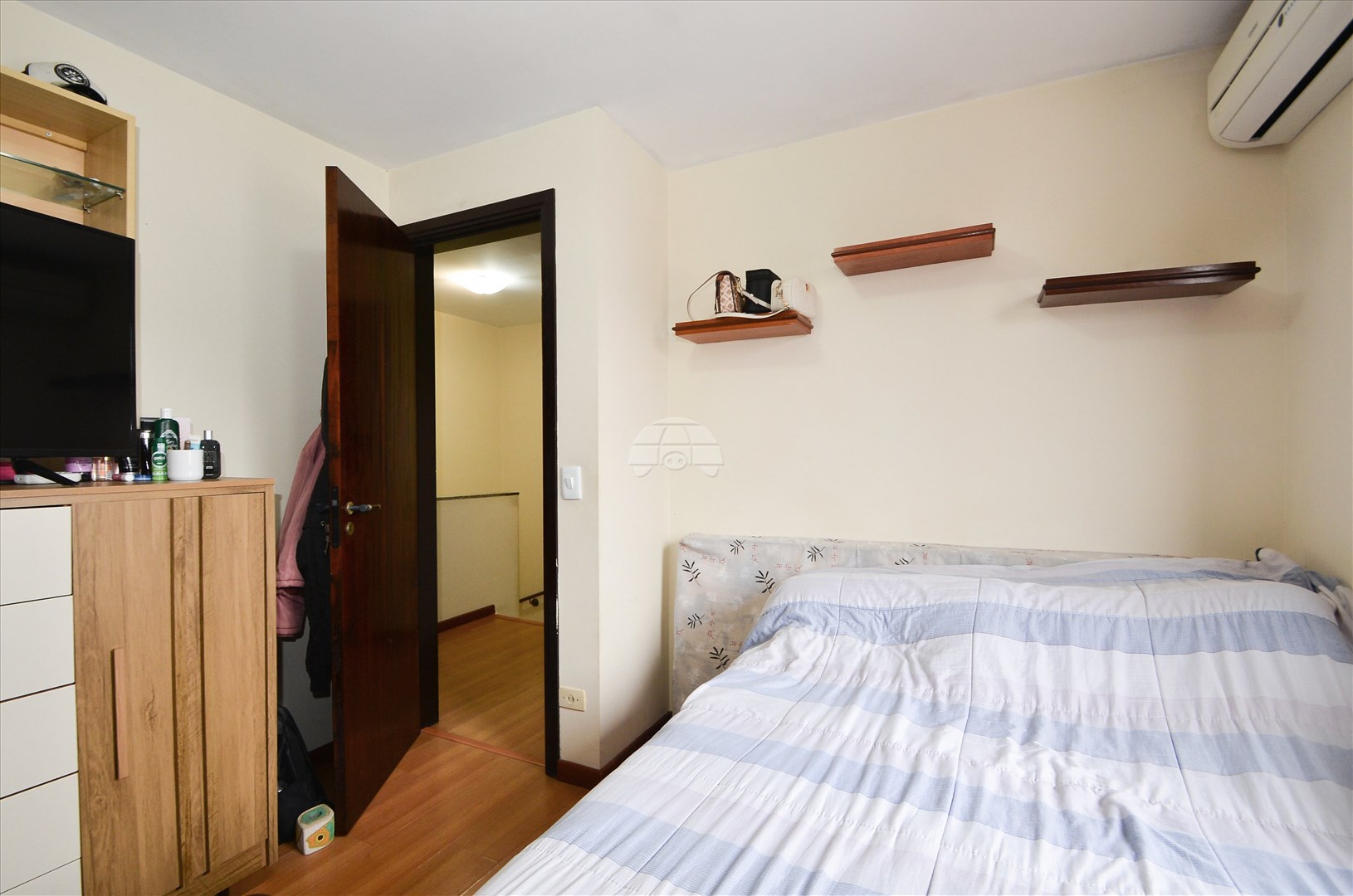 Casa à venda em Santa Cândida, Curitiba — Kondor Imóveis: Imobiliária em Curitiba | Uma imobiliária pra você