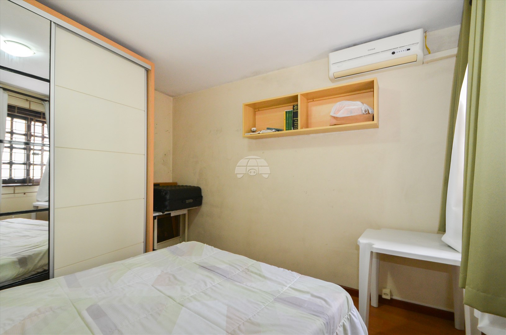 Casa à venda em Santa Cândida, Curitiba — Kondor Imóveis: Imobiliária em Curitiba | Uma imobiliária pra você