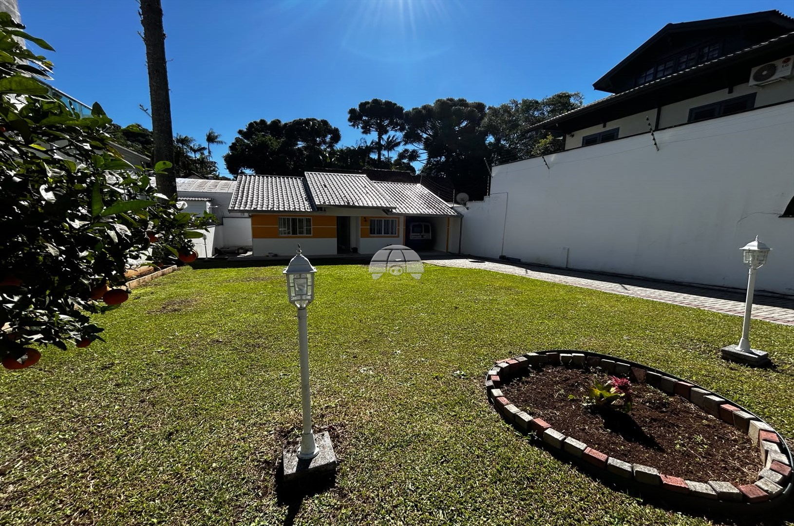 Casa à venda em Cachoeira, Curitiba — Portal Chave Fácil
