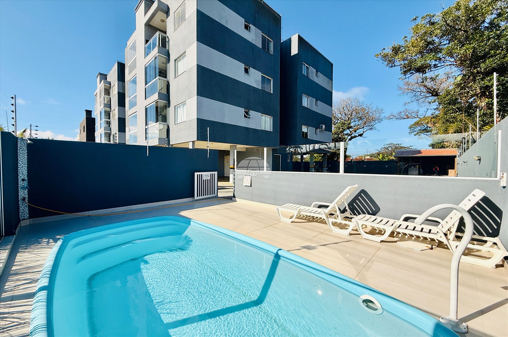 Apartamento à venda em Balneario Gaivotas, Matinhos — Portal Chave Fácil