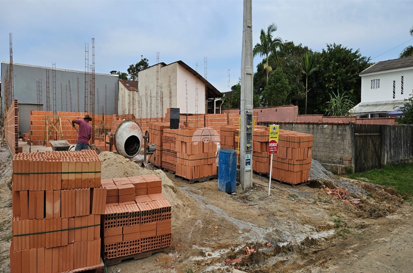 Casa à venda em Itapema Do Norte, Itapoá — Portal Chave Fácil